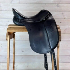 Used Schleese HK Dressage Saddle 17.5/MW -Horse Supplies Store 327 R Side 35719.1684874692